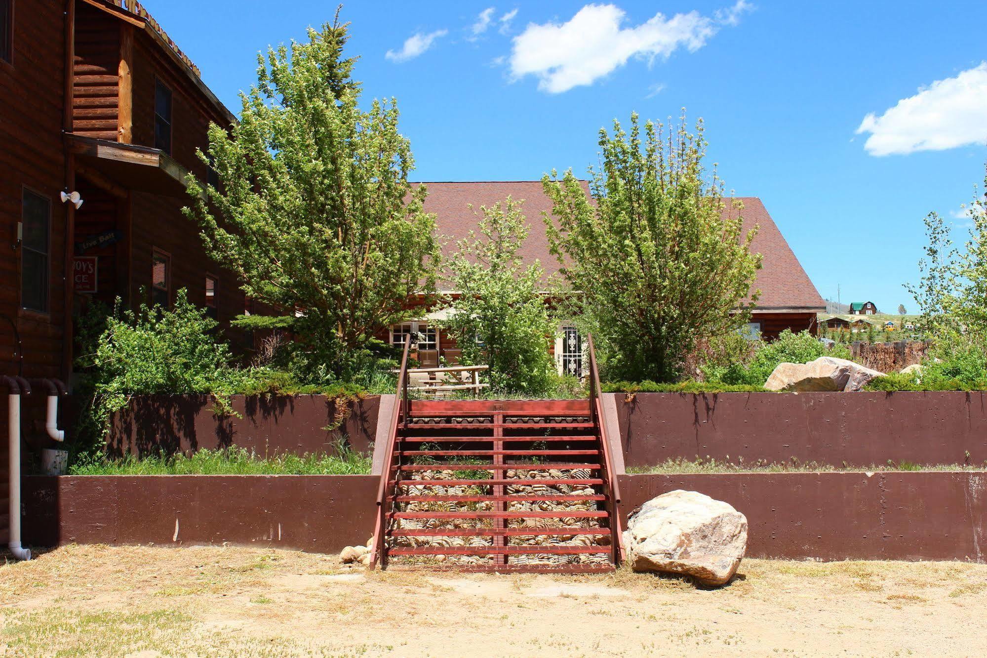 Old Corral Hotel Centennial Kültér fotó